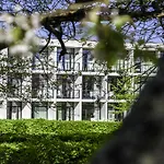 Hotel & Konference