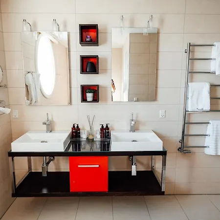 - Hotel&konferencecenter Hotel 4*