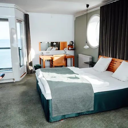 - Hotel&konferencecenter Hotel 4*