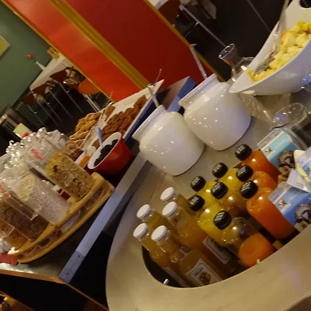 & Konference Hotel 4*