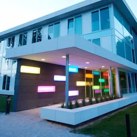 - Hotel&konferencecenter Hotel 4*