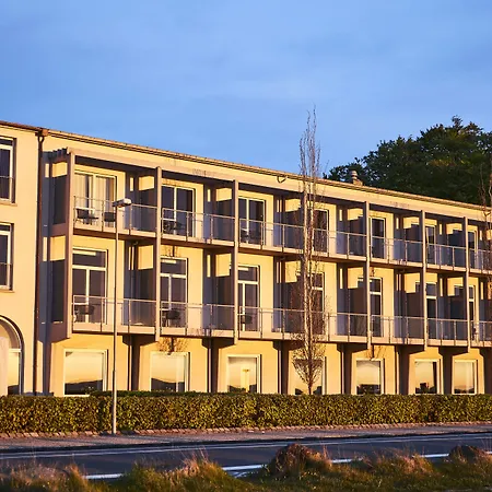 - Hotel&konferencecenter