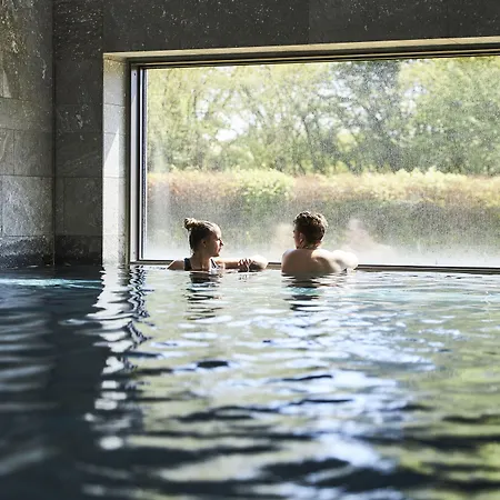 Hotel & Konference 4*