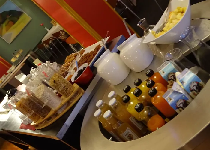 & Konference 酒店 4*