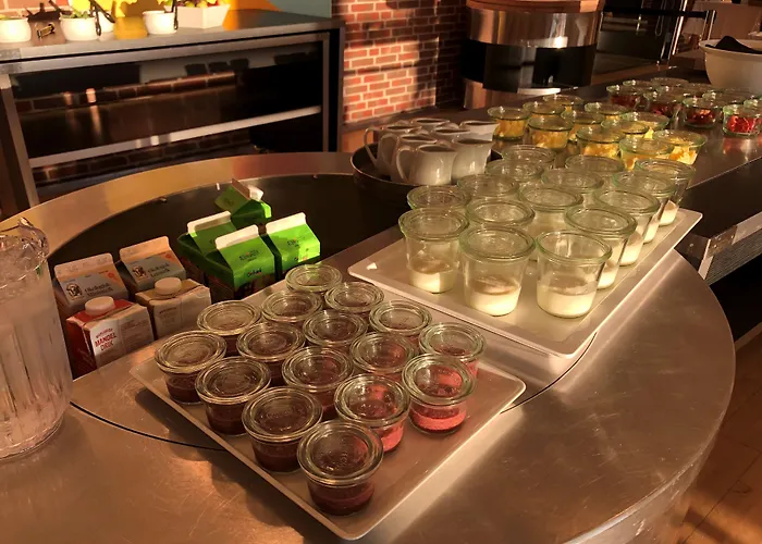 & Konference 4* 尼堡