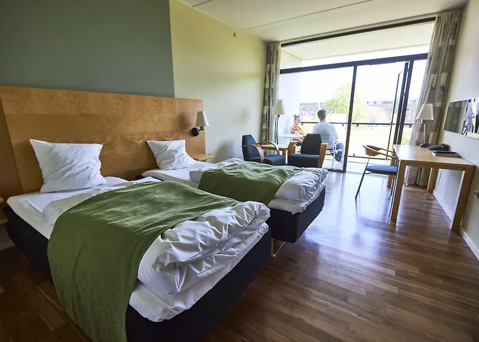 & Konference 酒店 尼堡