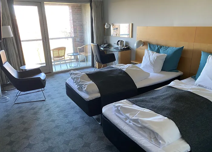 & Konference 酒店 尼堡